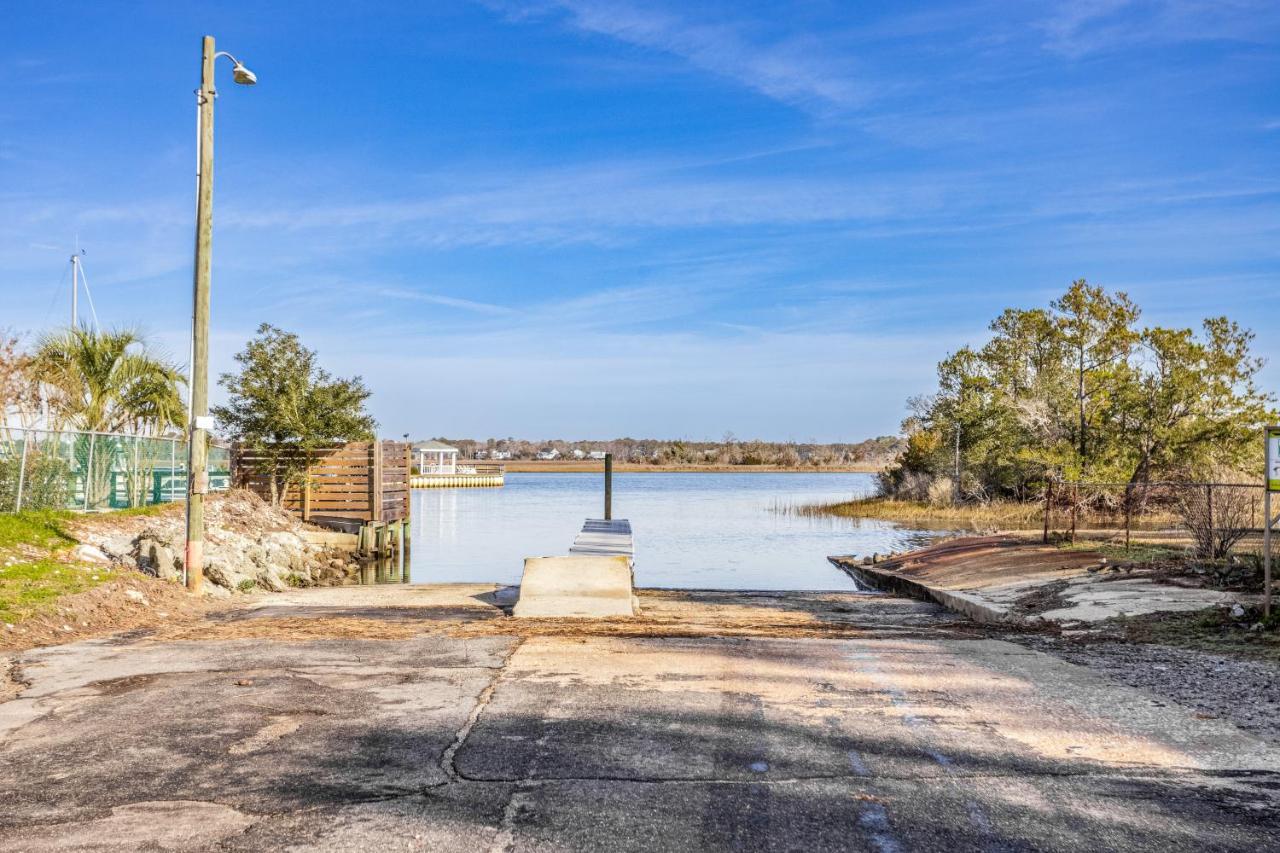 Reel Blessed Oak Island Exterior foto