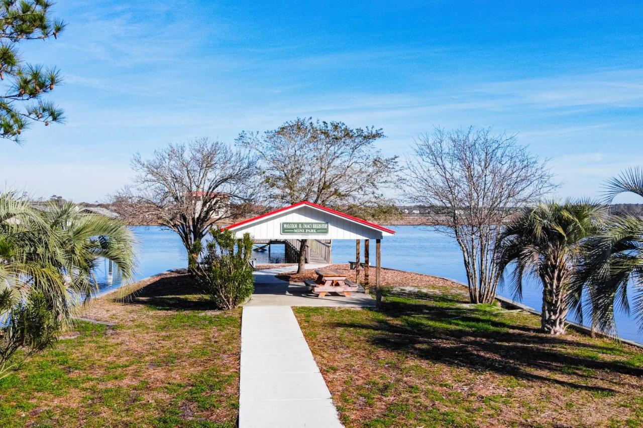 Reel Blessed Oak Island Exterior foto